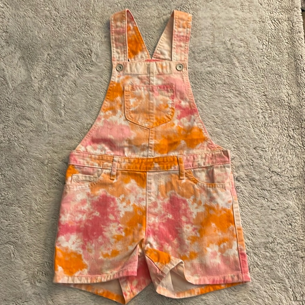 Childrens Place Tie Dye Shortalls  SZ 8  pockets  pink white 
Orange